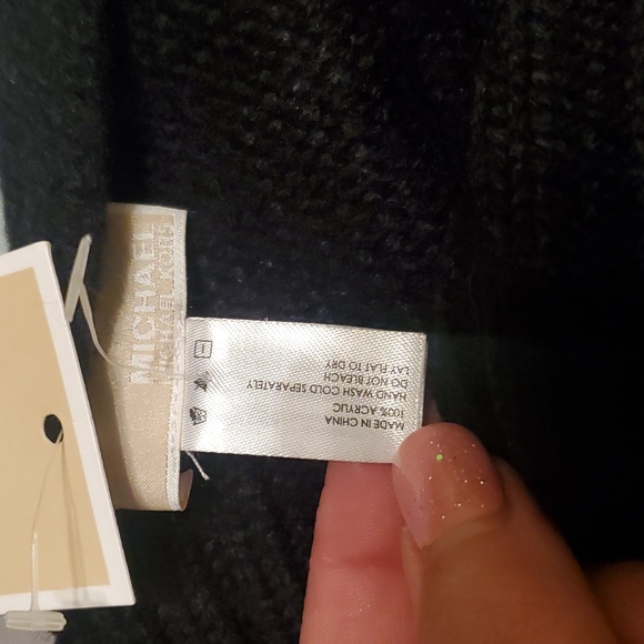 NWT Michael Kors Black Scarf - Picture 5 of 9